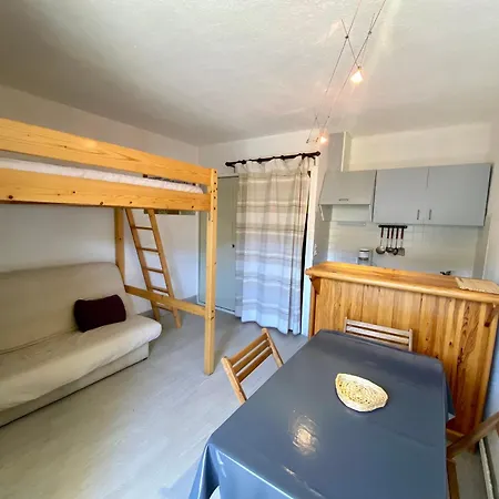 21m², 5 Pers - Pres Commerces - Fr-1-758-28 Διαμέρισμα Les Angles (Pyrenees-Orientales)
