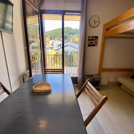 21m², 5 Pers - Pres Commerces - Fr-1-758-28 Lejlighed *