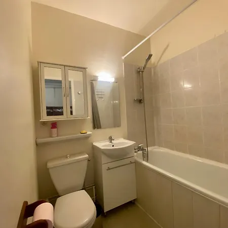 21m², 5 Pers - Pres Commerces - Fr-1-758-28 Διαμέρισμα Les Angles (Pyrenees-Orientales)